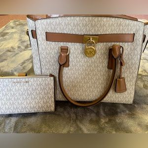 Michael Kors purse and wallet